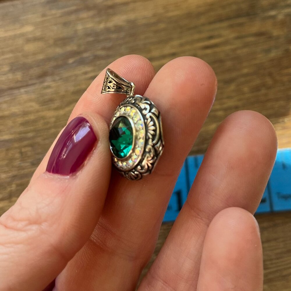 Stunning *Deep Green* Sparkly Pendant | Big Slytherin Energy | Sterling Silver - Picture 6 of 10